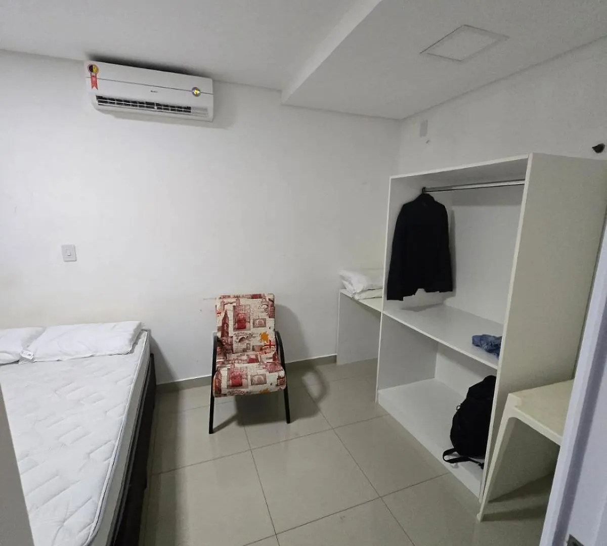 邦比尼亚斯Ribeiros House公寓 巴西
